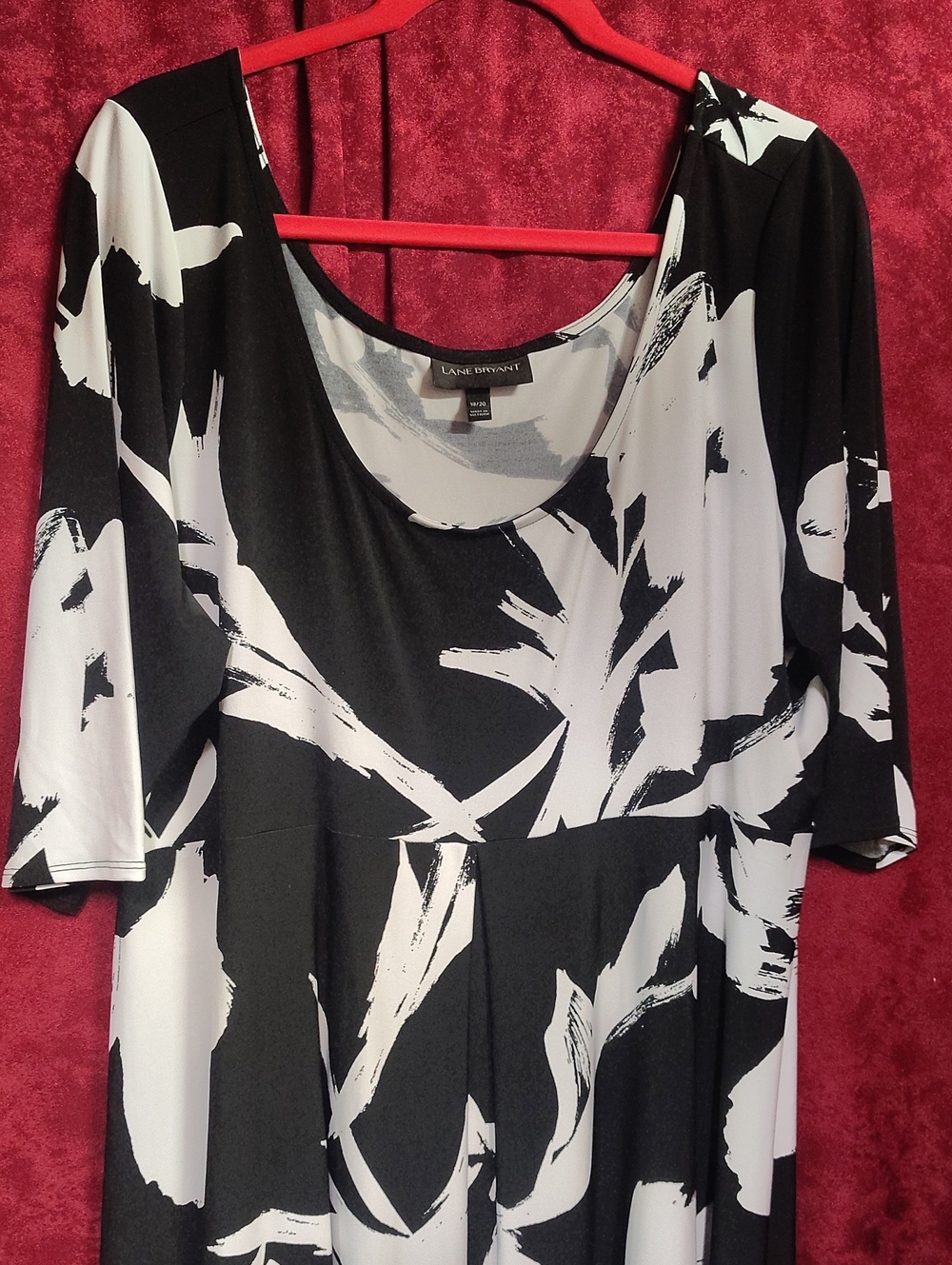 Lane Bryant Black & White Brushstroke Scoop Neck Tunic